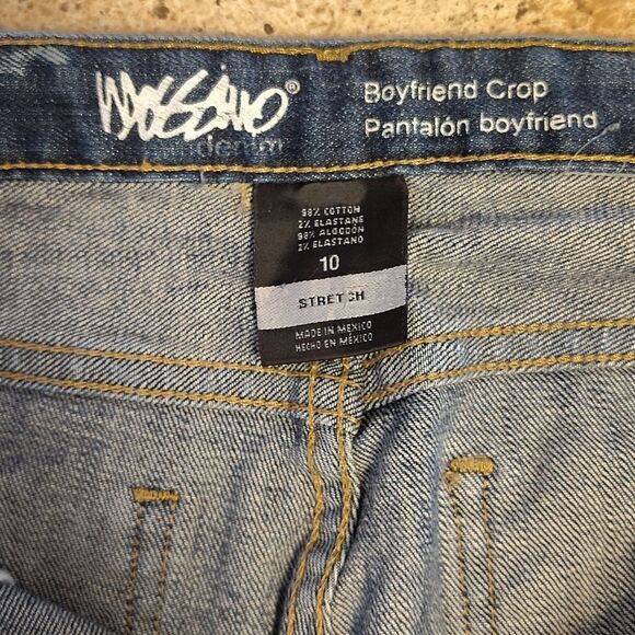 Mossimo Mid Rise Stretch Raw Hem Boyfriend Crop Jeans Size 10 - Picture 8 of 10